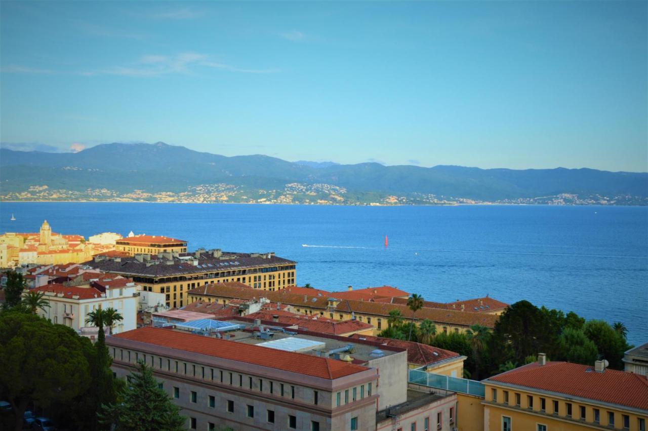 Grand T2 Standing Ajaccio Proche Centre Et Plages Vue Panoramique Parking Prive Екстериор снимка