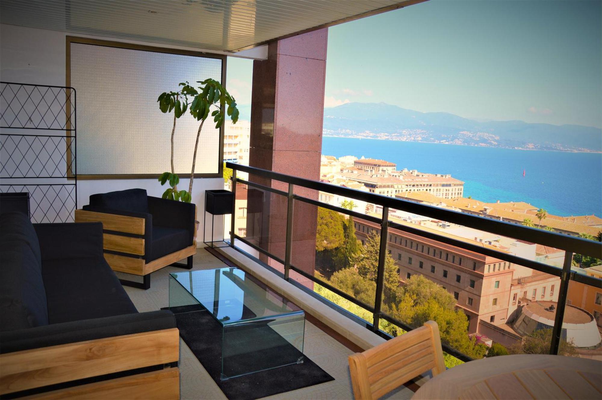 Grand T2 Standing Ajaccio Proche Centre Et Plages Vue Panoramique Parking Prive Екстериор снимка